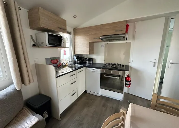 אתר קמפינג Les Sables Chal'heureux