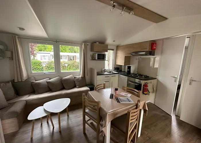 Les Sables Chal'heureux אתר קמפינג *