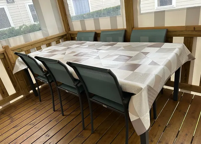 Les Sables Chal'heureux סן ז'אן דה מון