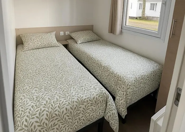 אתר קמפינג Les Sables Chal'heureux סן ז'אן דה מון