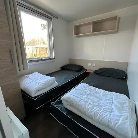 Les Sables Chal'heureux Campsite *