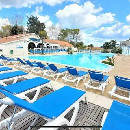 Les Sables Chal'heureux Parque de Campismo