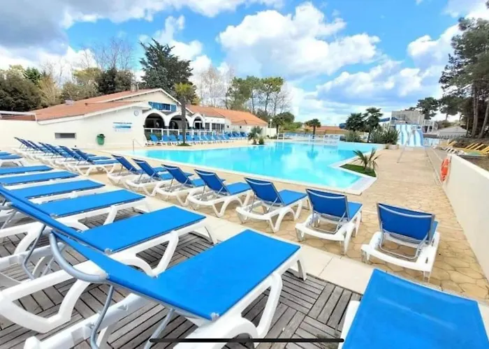 Les Sables Chal'heureux Κάμπινγκ